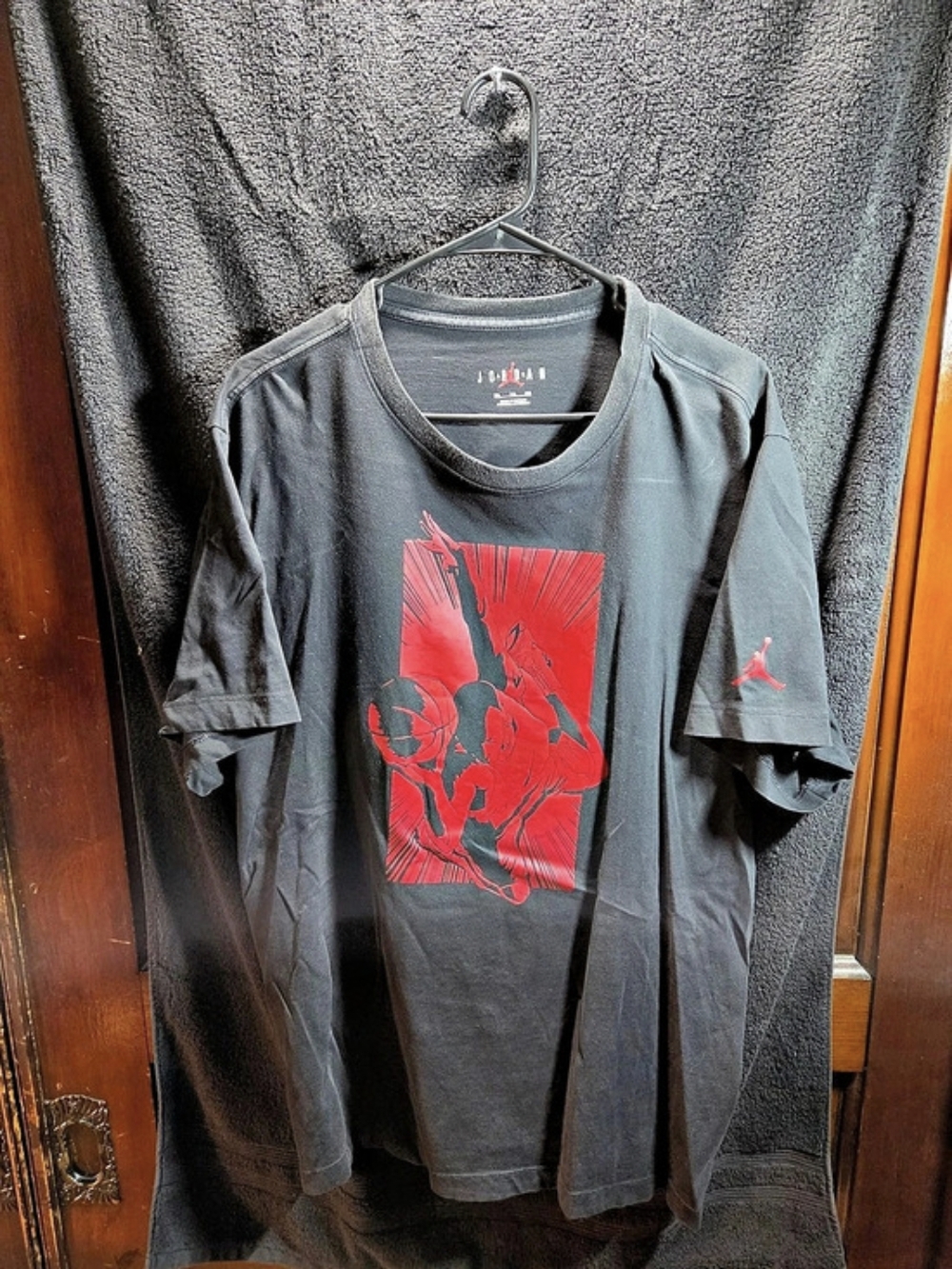 Jordan Graphic T-Shirt Black & Red XXL